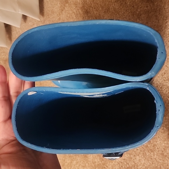 Hunter Original Kid's Gloss Tall Rain Boots - Picture 9 of 13